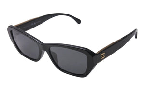 極美品 CHANEL シャネル サングラス アイウェア 5516-A c.622/48 サイズ56□17 140 ココマーク ブラック 中古 4b001104