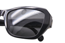 Load image into Gallery viewer, 極美品 CHANEL シャネル サングラス アイウェア 5516-A c.622/48 サイズ56□17 140 ココマーク ブラック 中古 4b001104