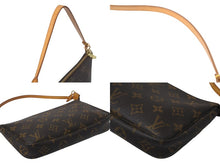 Load image into Gallery viewer, LOUIS VUITTON ルイヴィトン ポシェット アクセソワール アクセサリーポーチ M51980 モノグラム PVC レザー 美品 中古 4b001199