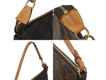 Load image into Gallery viewer, LOUIS VUITTON ルイヴィトン ポシェット アクセソワール アクセサリーポーチ M51980 モノグラム PVC レザー 美品 中古 4b001205