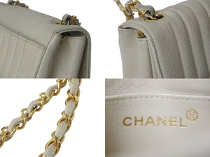 CHANEL シャネル ミニマトラッセ マドモワゼル キャビアスキン ココマーク 3番台 ベージュ 美品 中古 4b000179