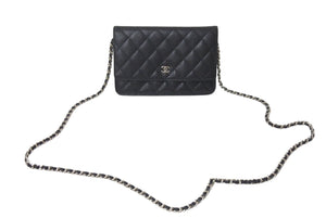 新品未使用 CHANEL シャネル チェーンウォレット 長財布 AP0250 25番台 ココマーク キャビアスキン ブラック 中古 4b000186