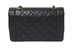 極美品 CHANEL シャネル マトラッセ25 ダイアナ ショルダーバッグ A01165 レザー ラムスキン 3番台 ゴールド金具 ブラック中古 4b000218