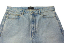 Load image into Gallery viewer, BALENCIAGA バレンシアガ フレアパンツ GARDE ROBE BOOTCUT ブーツカット デニムパンツ 773760 インディゴ サイズ34 美品 中古 4b000049