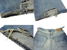 Load image into Gallery viewer, BALENCIAGA バレンシアガ 23AW デストロイ加工スーパーラージバギーデニムパンツ 697833 TDW14 インディゴ サイズM 美品 中古 4b000050