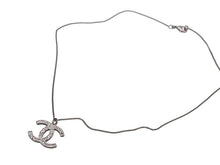 Load image into Gallery viewer, CHANEL シャネル ココマーク スクエアラインストーン ネックレス 重量約4.5g 09P刻印 全長約50cm シルバー メタル 美品 中古 4b006443