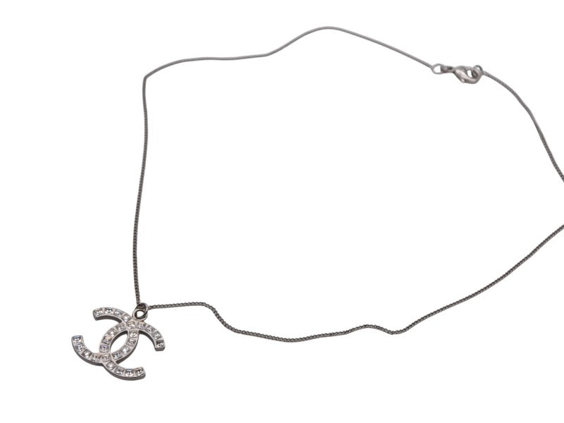 CHANEL シャネル ココマーク スクエアラインストーン ネックレス 重量約4.5g 09P刻印 全長約50cm シルバー メタル 美品 中古 4b006443