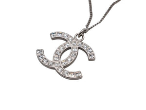 CHANEL シャネル ココマーク スクエアラインストーン ネックレス 重量約4.5g 09P刻印 全長約50cm シルバー メタル 美品 中古 4b006443