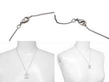 Load image into Gallery viewer, CHANEL シャネル ココマーク スクエアラインストーン ネックレス 重量約4.5g 09P刻印 全長約50cm シルバー メタル 美品 中古 4b006443