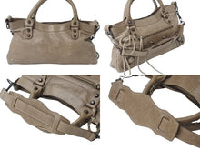 Load image into Gallery viewer, BALENCIAGA バレンシアガ The First ザ ファースト ハンドバッグ ワンショルダー 2WAY 103208 レザー ライトブラウン 美品 中古 4b000077