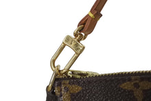 Load image into Gallery viewer, LOUIS VUITTON ルイヴィトン ポシェット アクセソワール アクセサリーポーチ M51980 モノグラム PVC レザー 美品 中古 4b001198
