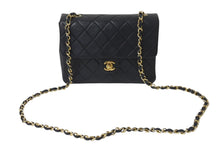 Load image into Gallery viewer, CHANEL シャネル ミニマトラッセ20 ショルダーバッグ 1番台 A01163 ブラック ラムスキン ゴールド金具 美品 中古 4b001121