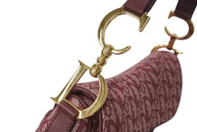 Load image into Gallery viewer, Christian Dior クリスチャンディオール サドルバッグ ガリアーノ期 ハンドバッグ トロッター柄 レザー レッド 美品 中古 4b001122