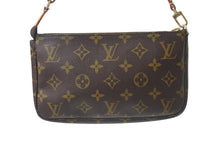 Load image into Gallery viewer, LOUIS VUITTON ルイヴィトン アクセサリーポーチ ポシェットアクセソワール M51980 モノグラム ブラウン 美品 中古 4b001134