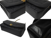 Load image into Gallery viewer, 極美品 CHANEL シャネル ショルダーバッグ ダイアナ 25 2番台 ラムスキン ブラック ゴールド金具 中古 4b001138