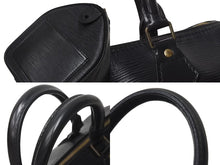 Load image into Gallery viewer, LOUIS VUITTON ルイヴィトン スピーディ25 ハンドバッグ M59022 エピレザー ブラック ゴールド金具 美品 中古 4b001167