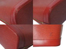 Load image into Gallery viewer, LOUIS VUITTON ルイヴィトン アルマPM ハンドバッグ M5214E エピ レザー ゴールド金具 カスティリアンレッド 美品 中古 4b001171