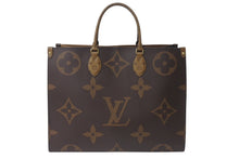Load image into Gallery viewer, 極美品 LOUIS VUITTON ルイヴィトン モノグラム ジャイアント リバース オンザゴーMM トートバッグ M45321 ブラウン 中古 4b001183