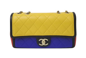 CHANEL シャネル マトラッセ チェーンショルダーバッグ CCロゴ マルチカラー カーフ ゴールド金具 中古 4b001194