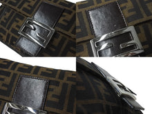 Load image into Gallery viewer, FENDI フェンディ マンマバケット ワンショルダーバッグ 26424 ズッカ柄 ブラウン キャンバス レザー シルバー金具 美品 中古 4b001231