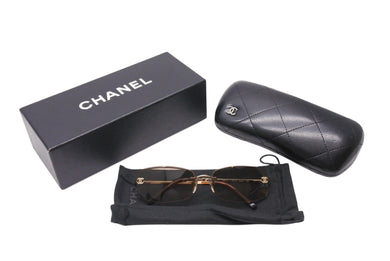 極美品 CHANEL シャネル リムレス サングラス 4093-B c.125/13 サイズ56□16 130 ココマーク ラインストーン ブラウン ゴールド 中古 4b001356