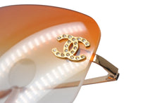 Load image into Gallery viewer, 極美品 CHANEL シャネル リムレス サングラス 4017-D c.125/56 サイズ62□17 120 ココマーク ラインストーン オレンジ グラデーション 中古 4b001363