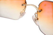 Load image into Gallery viewer, 極美品 CHANEL シャネル リムレス サングラス 4017-D c.125/56 サイズ62□17 120 ココマーク ラインストーン オレンジ グラデーション 中古 4b001363