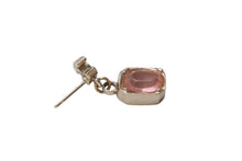 Load image into Gallery viewer, 極美品 CHANEL シャネル ピアス ぶら下がり ココマーク スクエアストーン 07A刻印 ゴールド ピンク GP 中古 4b001373