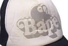 Load image into Gallery viewer, A BATHING APE アベイシングエイプ BABY MILO STORE ベイビーマイロストア BAPE キャップ 帽子 ホワイト ブラック 良品 中古 4b001421