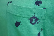 Load image into Gallery viewer, GOOD ENOUGH グッドイナフ G Logo ポケットTシャツ ロゴ 90s ペイント総柄 グリーン サイズM コットン 美品 中古 4b001423