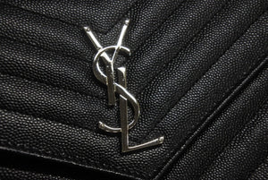 SAINT LAURENT サンローラン キルティング チェーンショルダーバック 377828 レザー ブラック ゴールド金具 美品 中古 4b001470