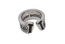 画像をギャラリービューアに読み込む, CHROME HEARTS クロムハーツ ラージ スクロース ラベル リング 18号 重量約18.4g シルバー925 美品 中古 4b001499 
