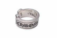 画像をギャラリービューアに読み込む, CHROME HEARTS クロムハーツ ラージ スクロース ラベル リング 20.5号 重量約23.5g シルバー925 美品 中古 4b001501 