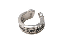 画像をギャラリービューアに読み込む, CHROME HEARTS クロムハーツ ラージ スクロース ラベル リング 14号 重量約15.1g シルバー925 美品 中古 4b001502 