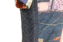Load image into Gallery viewer, JEAN PAUL GAULTIER JPG ジャンポールゴルチエ パリス パワーネット 半袖トップス フリンジ 総柄 ネイビー サイズ40 美品 中古 4b001602