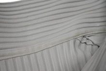Load image into Gallery viewer, HOMME PLISSE ISSEY MIYAKE オムプリッセ イッセイミヤケ プリーツスキッパーシャツ HP55JM330 サイズ2 グレー 美品 中古 4b001612