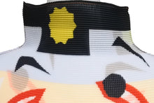Load image into Gallery viewer, 極美品 me ISSEY MIYAKE ミー イッセイミヤケ FUKUWARAI 福笑い 長袖トップス MI13FJ621 フリーサイズ プリーツ ハイネック 中古 4b001616