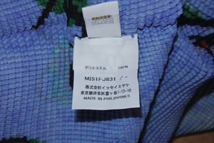 極美品 me ISSEY MIYAKE ミー イッセイミヤケ GOOD DAY EVERYDAY 長袖トップス MI51FJ631 フリーサイズ プリーツ ハイネック ブルー 中古 4b001620