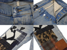 Load image into Gallery viewer, 極美品 AMIRI アミリ デニム RN150712 パッチワーク レザー ダメージ加工 ウォッシュド加工 サイズ32 ブルー 中古 4b001665