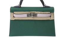 Load image into Gallery viewer, 楽天Shopify商品名取込用 新品未使用 HERMES エルメス ミニケリー２ ハンドバッグ 2WAY トリコロール エプソン W刻 シルバー金具 外縫い 2024年 中古 4b001668