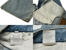 Load image into Gallery viewer, 極美品 ROBIN&#39;S JEAN ロビンズジーン ヴィンテージ加工 フレアデニムパンツ D5095 刺繍 スタッズ ライトインディゴ サイズ34 中古 4b001684
