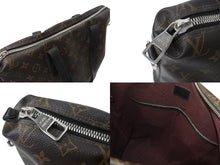 Load image into Gallery viewer, LOUIS VUITTON ルイヴィトン ディヴィス トートバッグ モノグラム マカサー M56708 ブラウン ブラック シルバー金具 良品 中古 4b001777