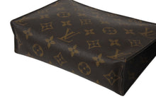 Load image into Gallery viewer, LOUIS VUITTON ルイヴィトン ポシェット トワレット 19 ポーチ M47544 モノグラムキャンバス ブラウン ゴールド金具 美品 中古 4b001778