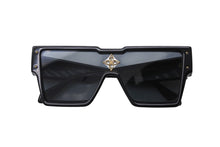 Load image into Gallery viewer, LOUIS VUITTON ルイヴィトン サングラス サイクロン Z1578E モノグラムフラワー アセテート スワロフスキー ブラック 美品 中古 4b001794