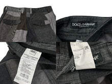 Load image into Gallery viewer, DOLCE&amp;GABBANA ドルチェ＆ガッバーナ パッチワーク カーゴトラウザー パッチワーク TSGWR2ATGES48F サイズ48 美品 中古 4b001855