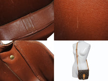 Load image into Gallery viewer, LOUIS VUITTON ルイヴィトン ミニカルトシエール ショルダーバッグ M51254 モノグラム ブラウン PVC レザー ゴールド金具 良品 中古 4b001910
