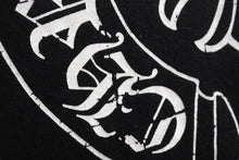 Load image into Gallery viewer, CHROME HEARTS クロムハーツ 33 Roller Skate Horseshoe L/S Tee 036-059023 ホースシュー ロゴ Tシャツ ロングスリーブ レディース 長袖 ブラック 黒 サイズ S 中古 4b002076