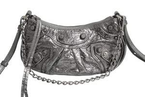 新品同様 BALENCIAGA バレンシアガ LE CAGOLE ルカゴール ミニショルダーバッグ 695814 レザー 2way スタッズ シルバー 中古 4b002113