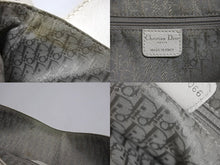 Load image into Gallery viewer, Christian Dior クリスチャンディオール ガウチョ サドルショルダーバッグ レザー 鍵チャーム ホワイト ガリアーノ期 美品 中古 4b002124