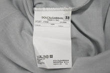 Load image into Gallery viewer, 新品未使用 DOLCE&amp;GABBANA ドルチェアンドガッバーナ DG ロゴ タンクトップ ライトグレー コットン HTJ27 サイズ38 中古 4b002132